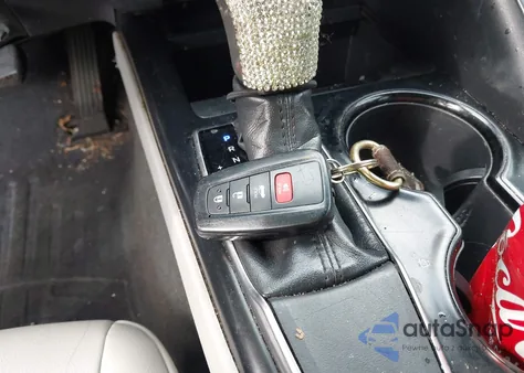 2018 Toyota Camry Se из США, поврежденный, VIN 4T1B11HK4JU594583